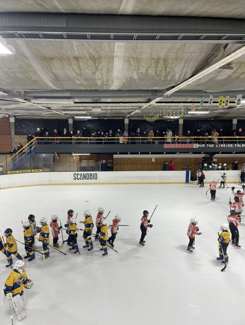 Hokeja spēles U10 un U11 grupai