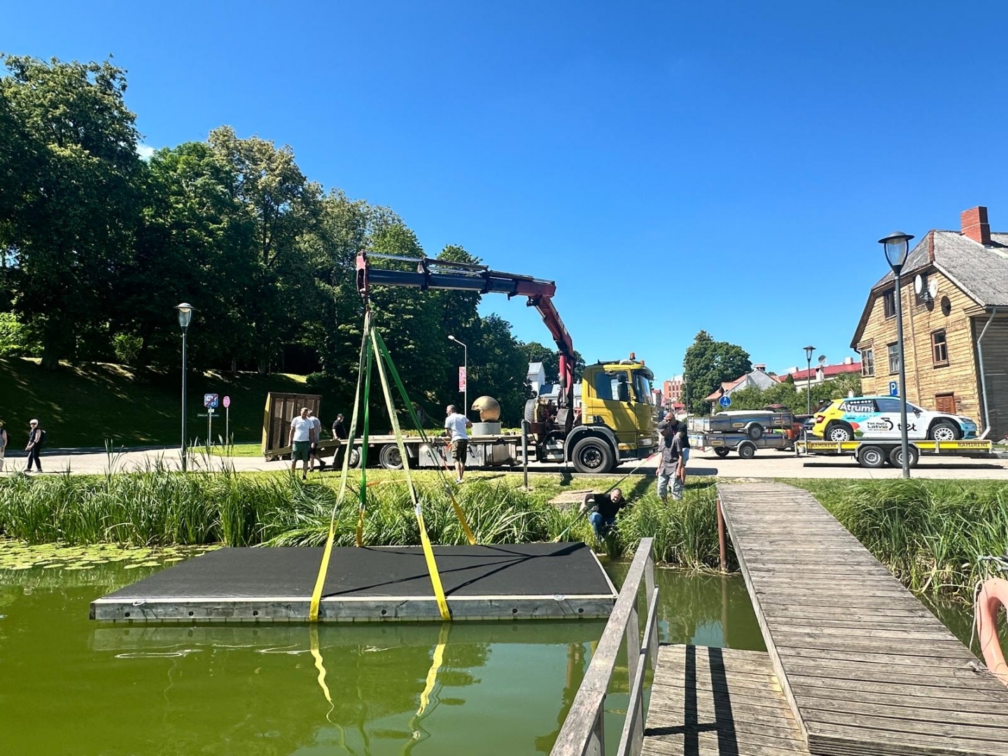 Tet Rally Latvia auto Talsu ezerā