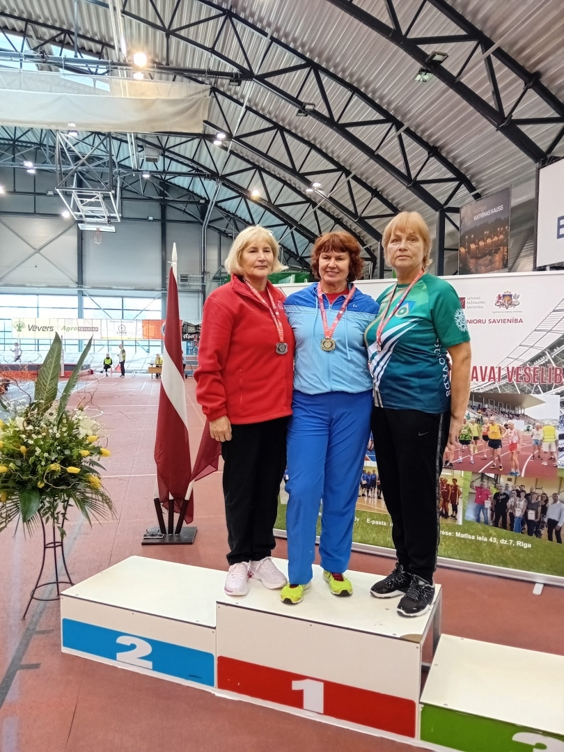 Sporta veterānu-senioru savienības sacensības vieglatlētikā telpās Kuldīgā