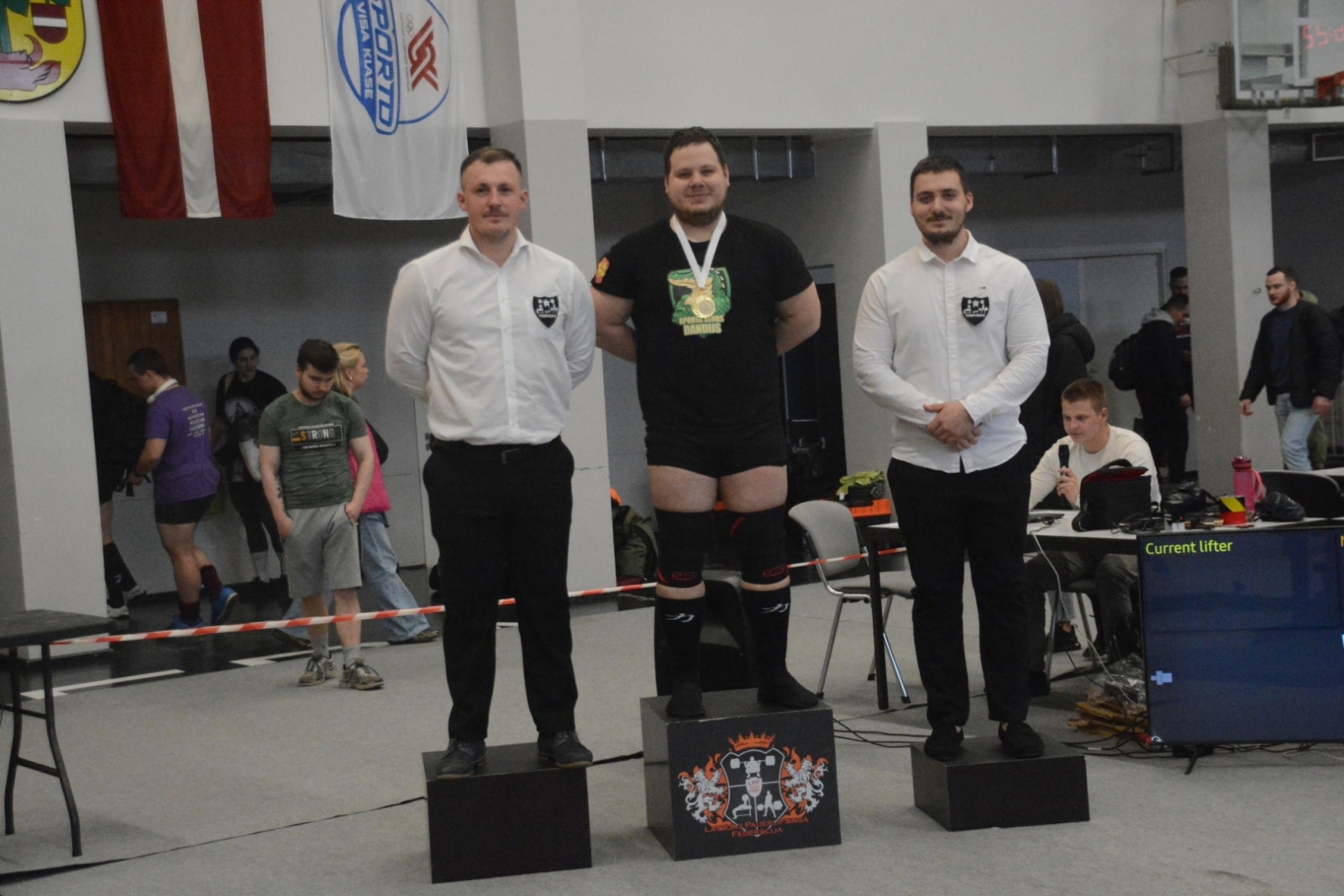 Sporta kluba „Dandijs” sportistiem panākumi Vidzemes čempionātā spēka trīscīņā