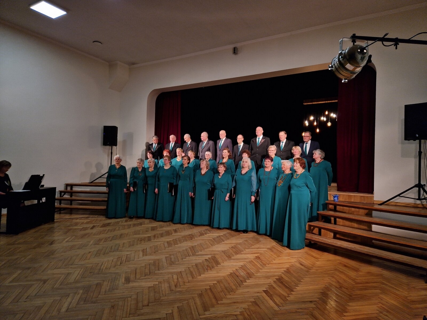 Talsu Tautas nama sieviešu koris „Atbalss”