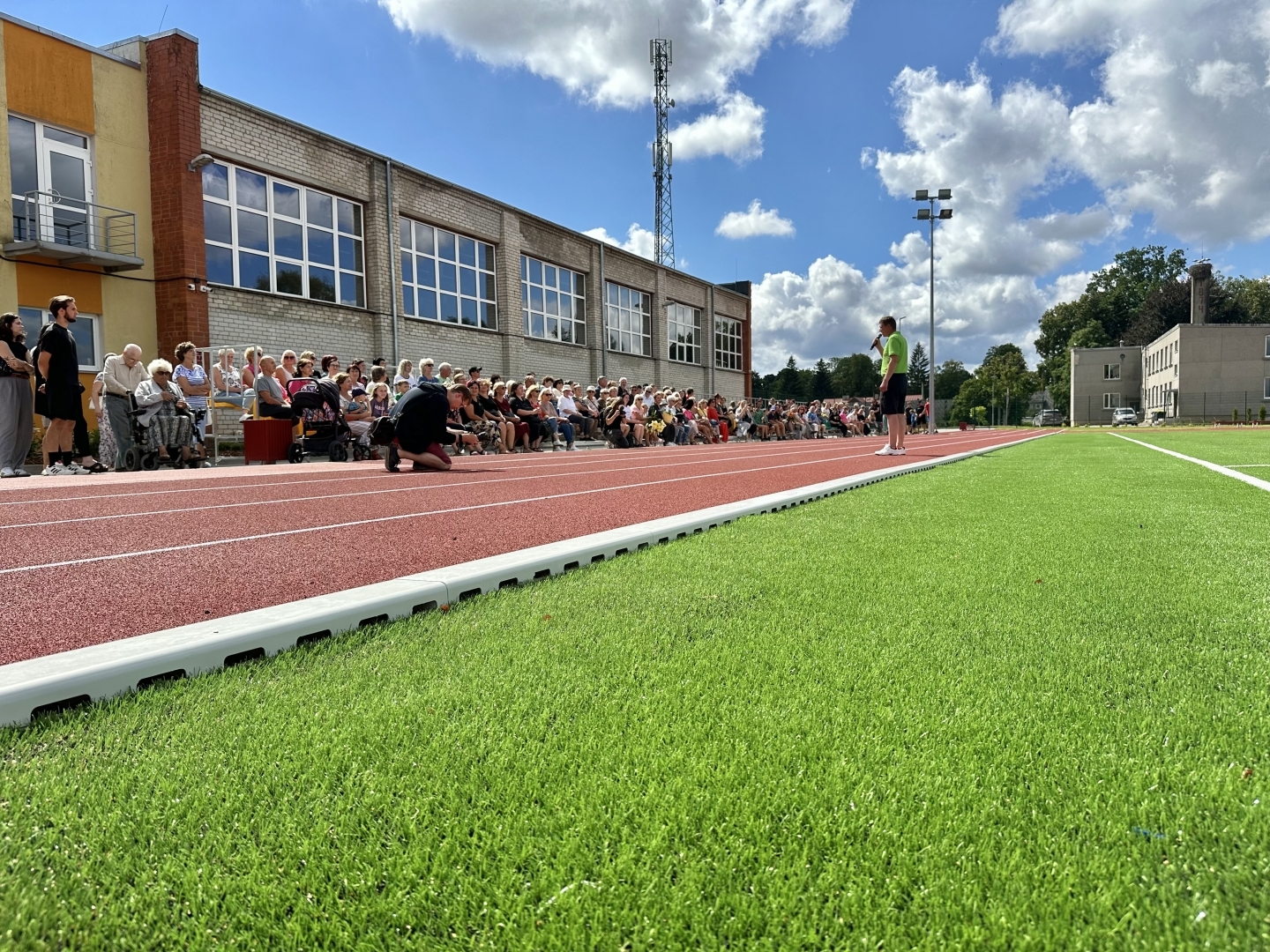 Valdemārpils vidusskolas sporta laukuma atklāšana