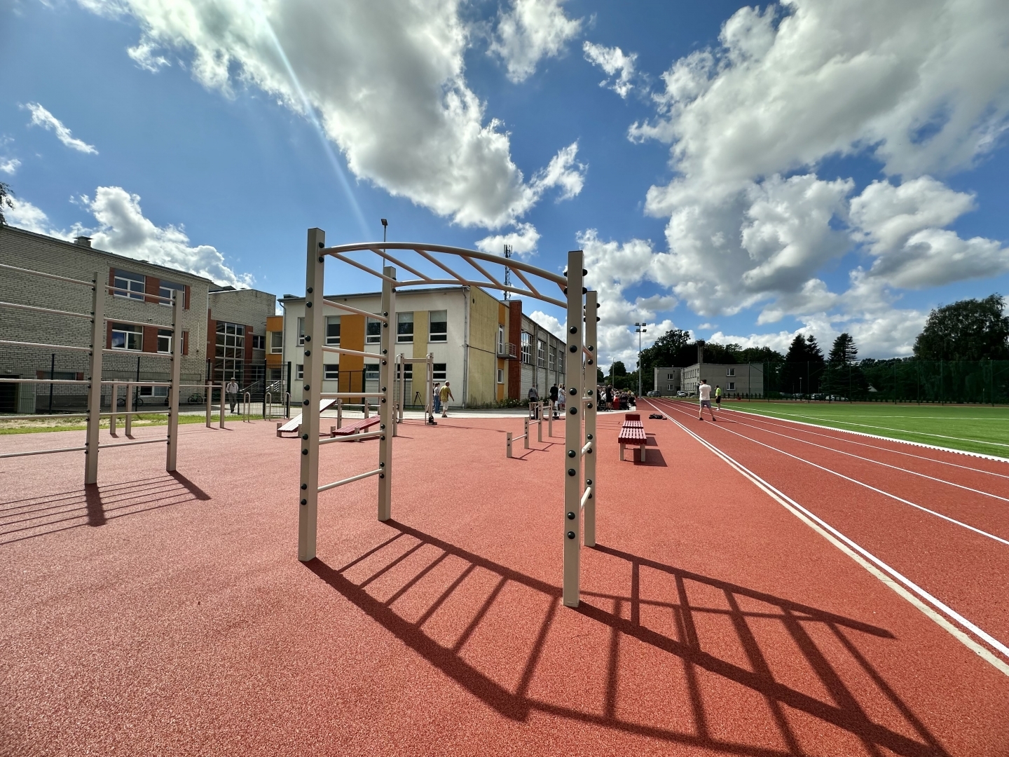 Valdemārpils vidusskolas sporta laukuma atklāšana