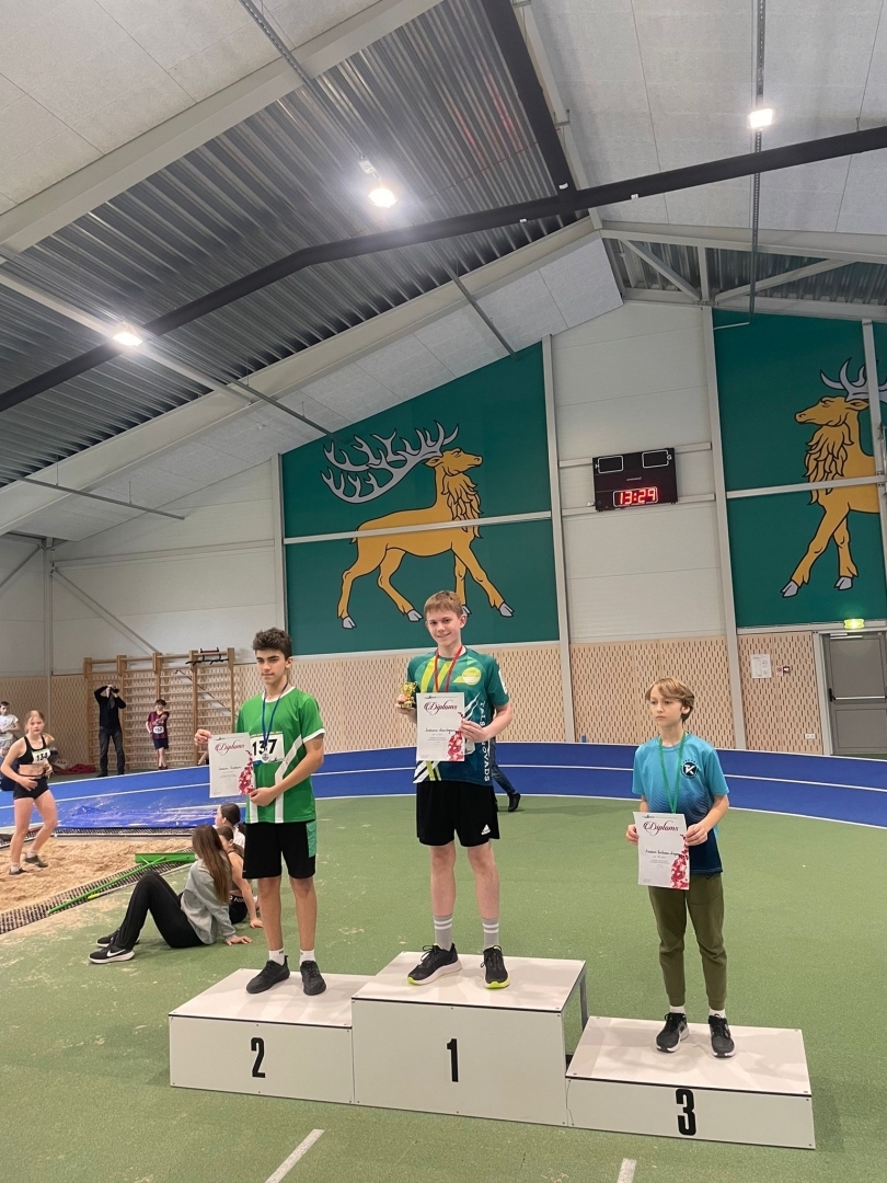 Vieglatlētikas sacensības U14 grupai