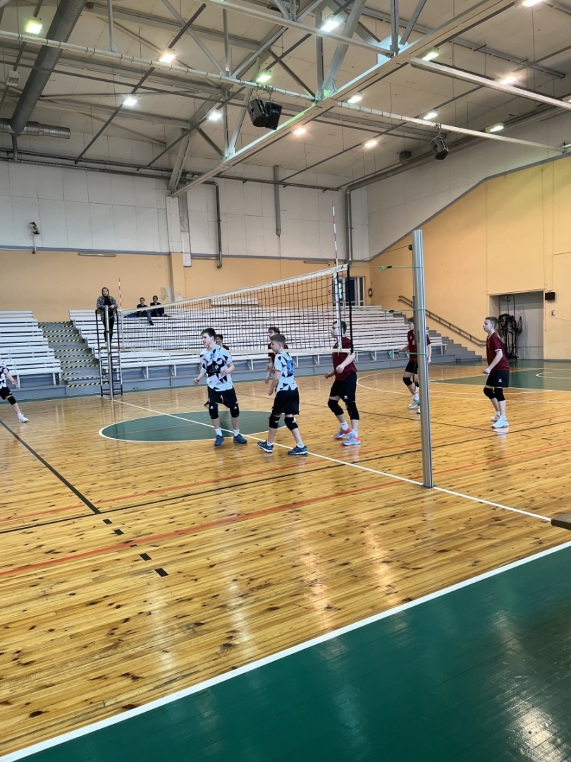 Volejbols U15 zēniem