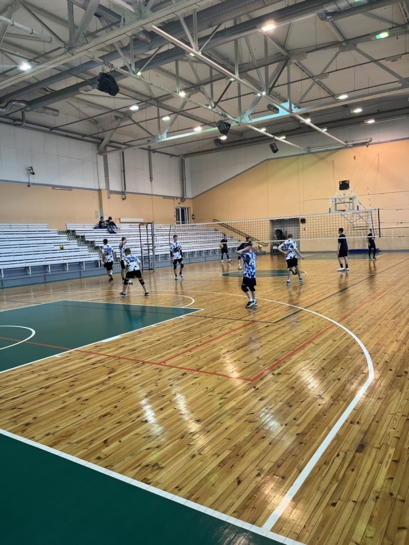 Volejbols U15 zēniem