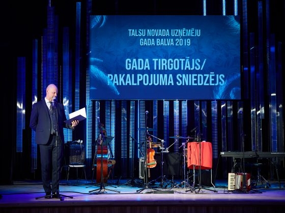 Valdis Melderis uz skatuves (59)