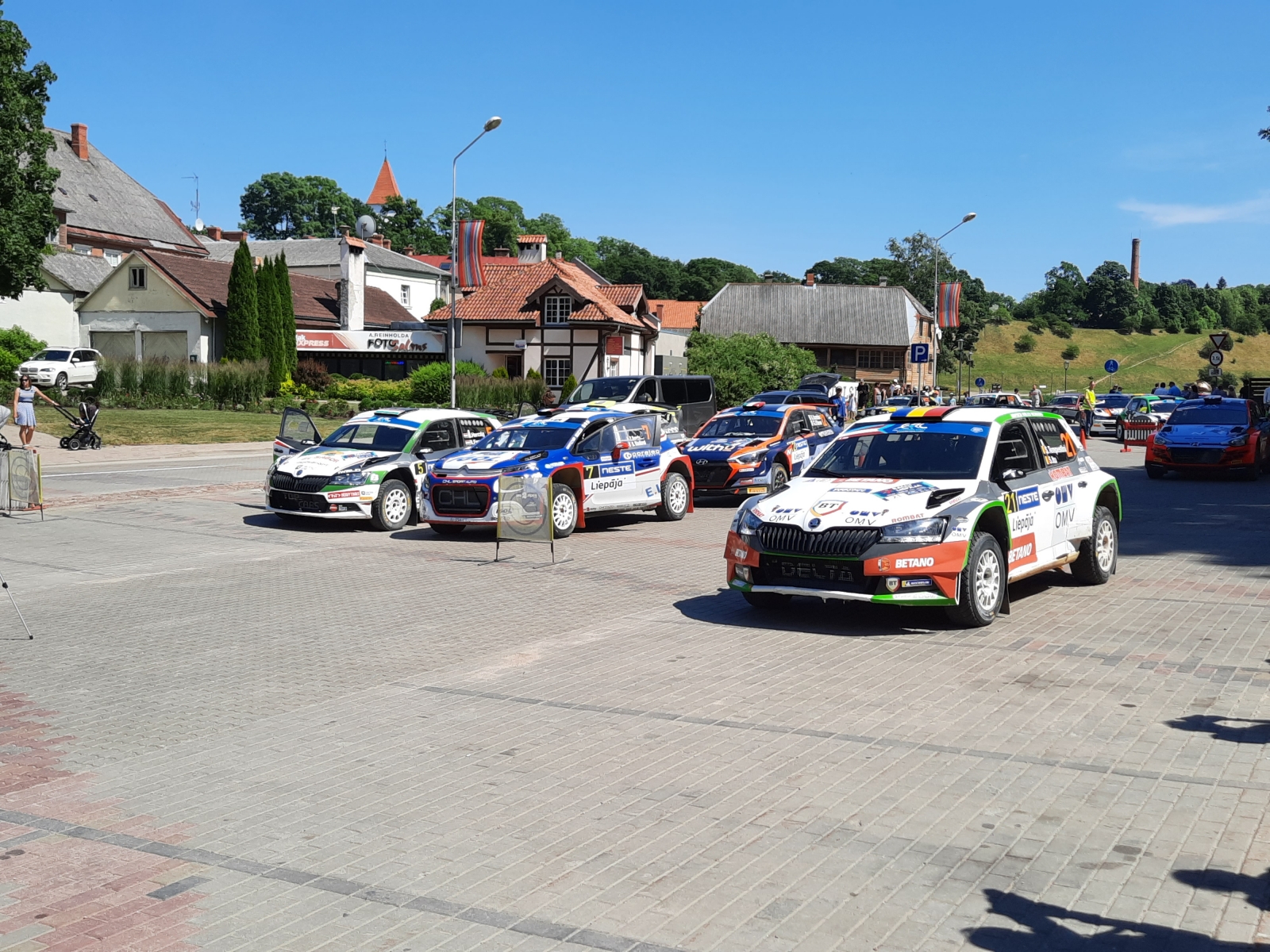 rallija auto (1)