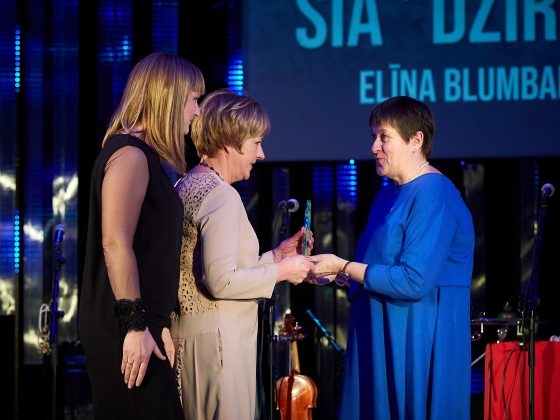 Balvu nominācijā (64)