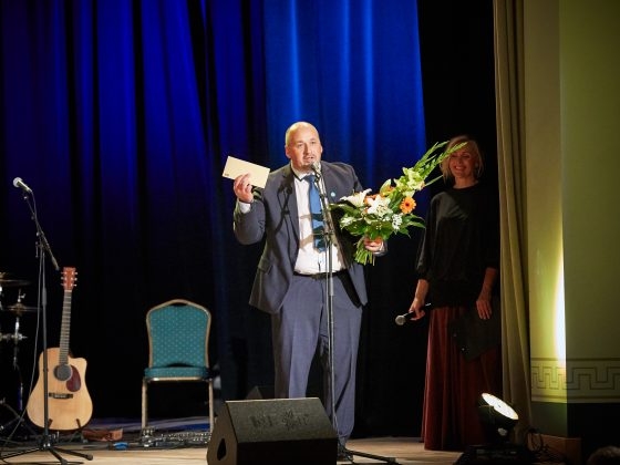 Simpātiju balvu pasniedz Andris Verners (113)