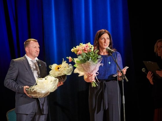 Jana Kalēja un Kaspars Eihe saka uzrunu (120)