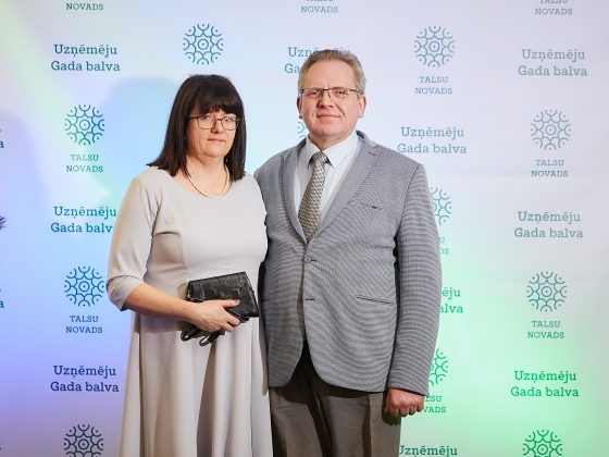 Jānis Grahoļskis ar dzīvesbiedri (32)