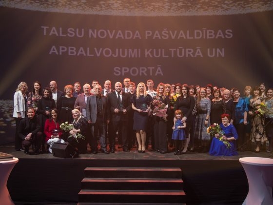kopbilde ar balvu saņēmējiem (68)