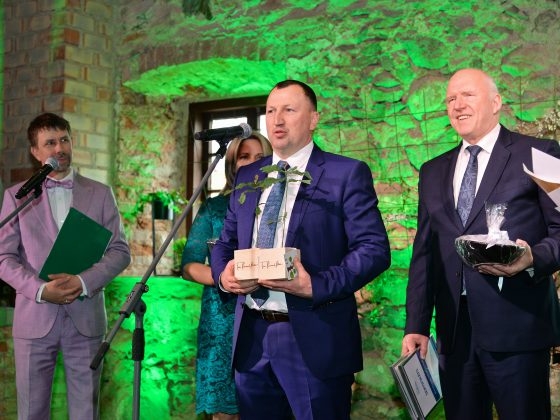 Simpātiju balvas pasniedz Kaspars Eihe (12)