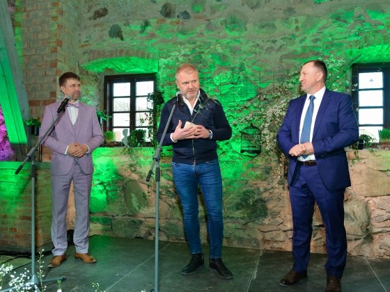 Nurmuižas īpašnieks Oļegs Fiļs un Kaspars Eihe (38)
