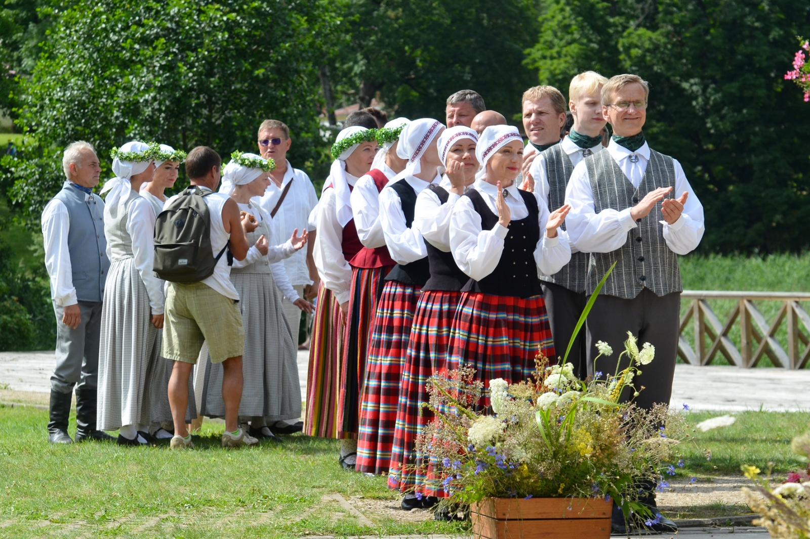 dejotāju kolektīvs (45)