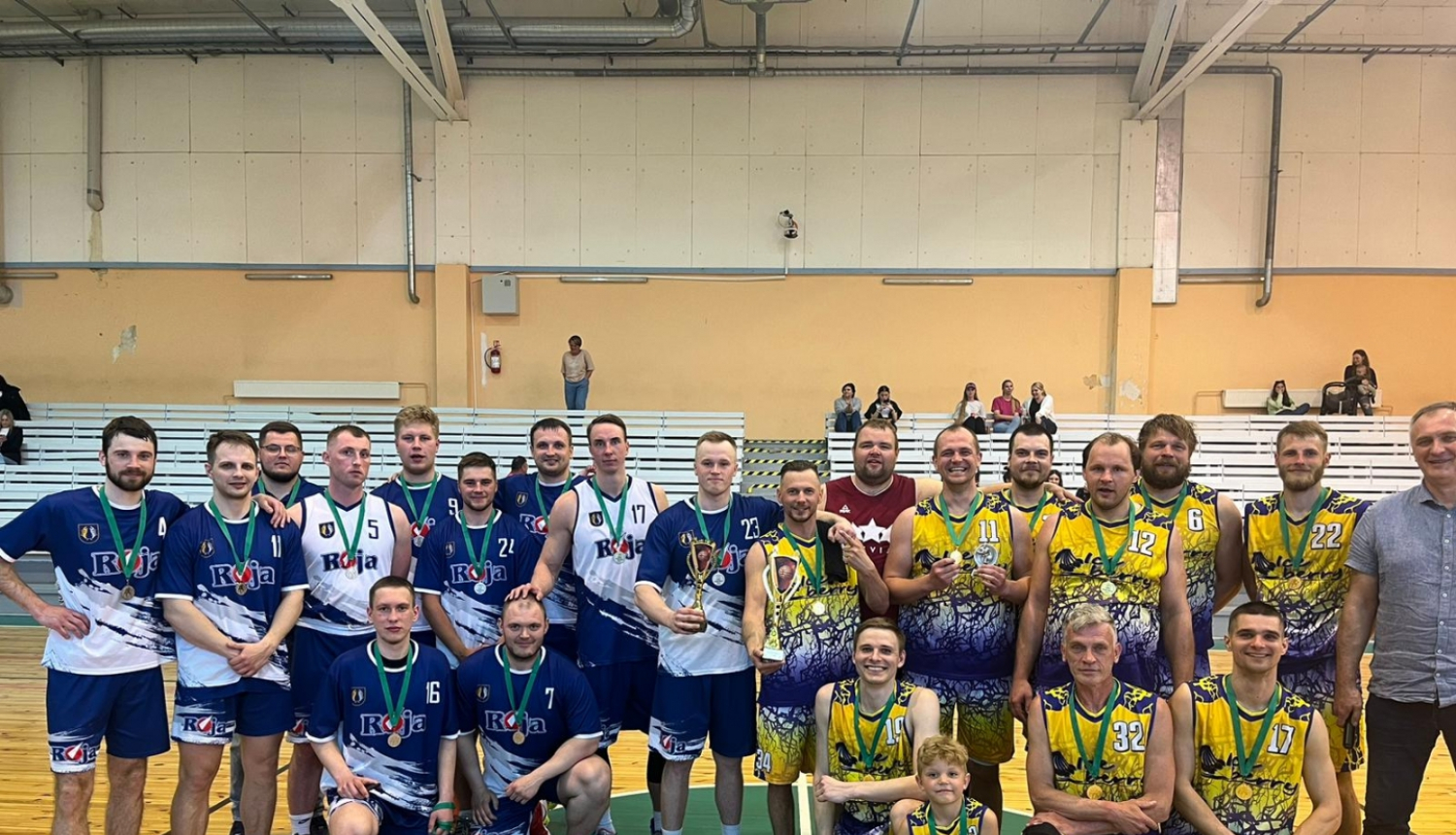 1. un 2. vietas ieguvēji