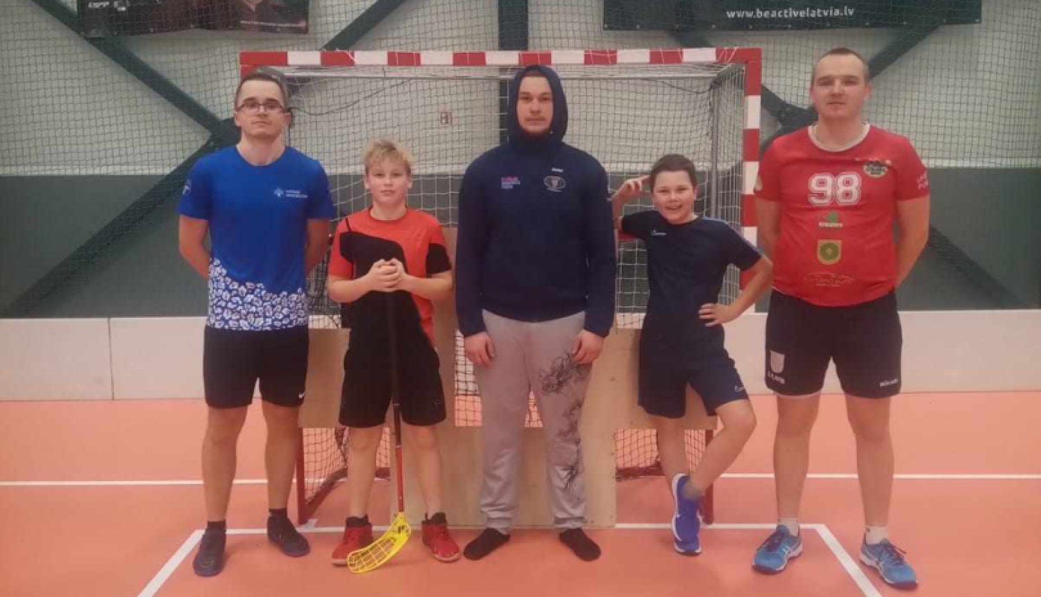 Mērsraga meistarsacīkšu florbolā 2. posms