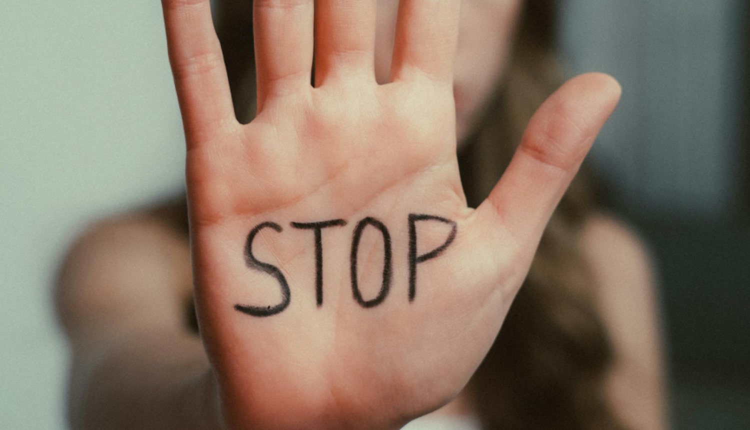 Aicinājums izvairīties no ķīmisku vielu lietošanas jauniešu vidū