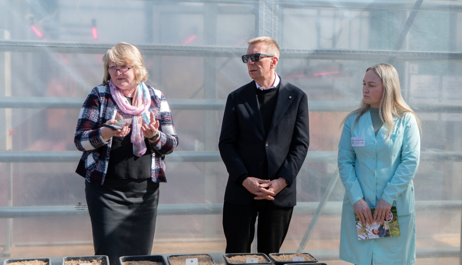 Prezidents Agroresursu un ekonomikas institūta Stendes pētniecības centrā_4