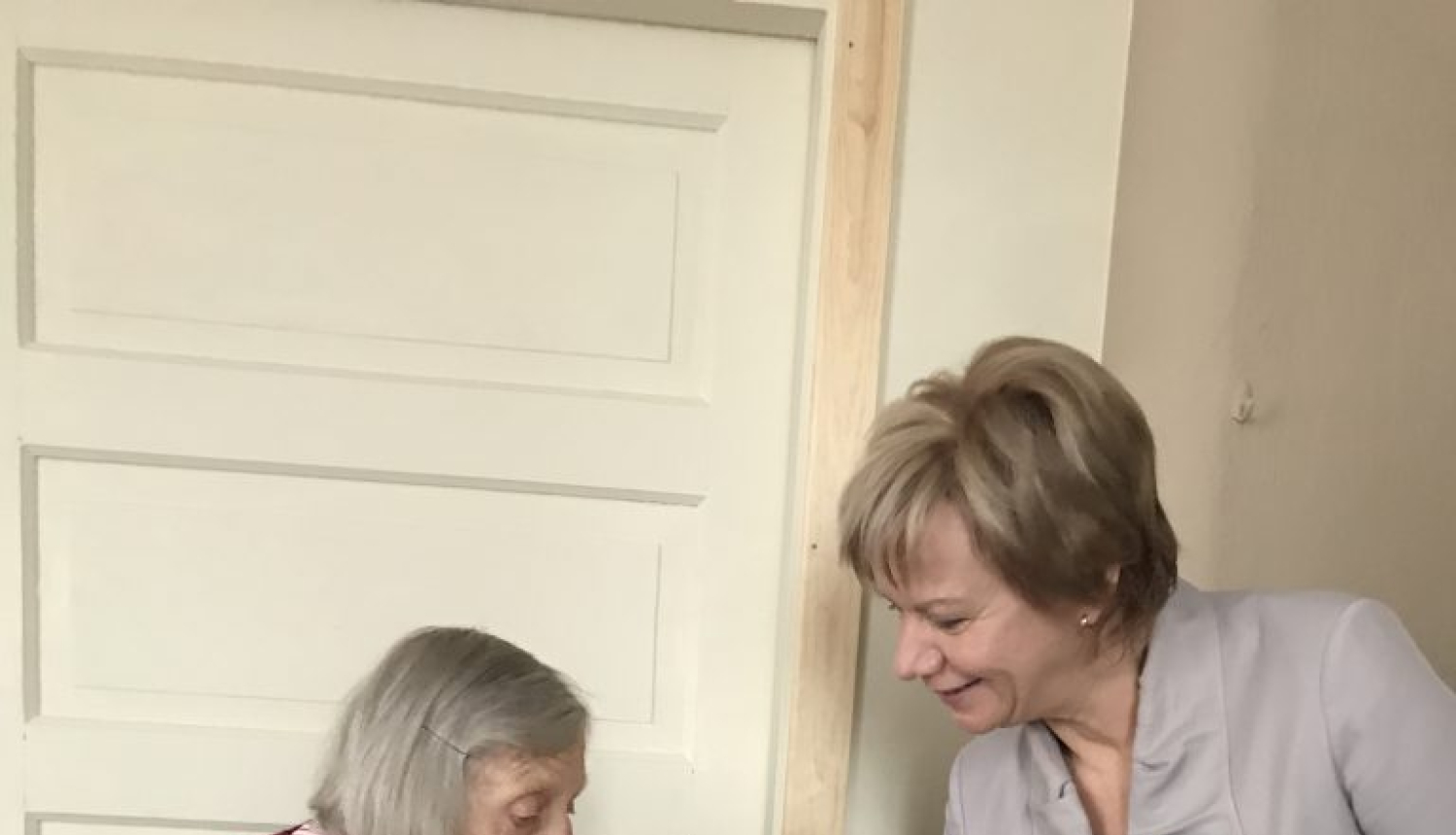 Vecākā Talsu novada iedzīvotāja Astra Dzirnkalne moži nosvin 101 gada jubileju