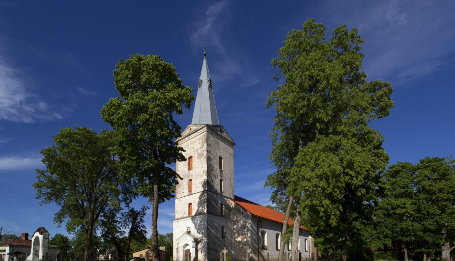 Dundagas luterāņu baznīca