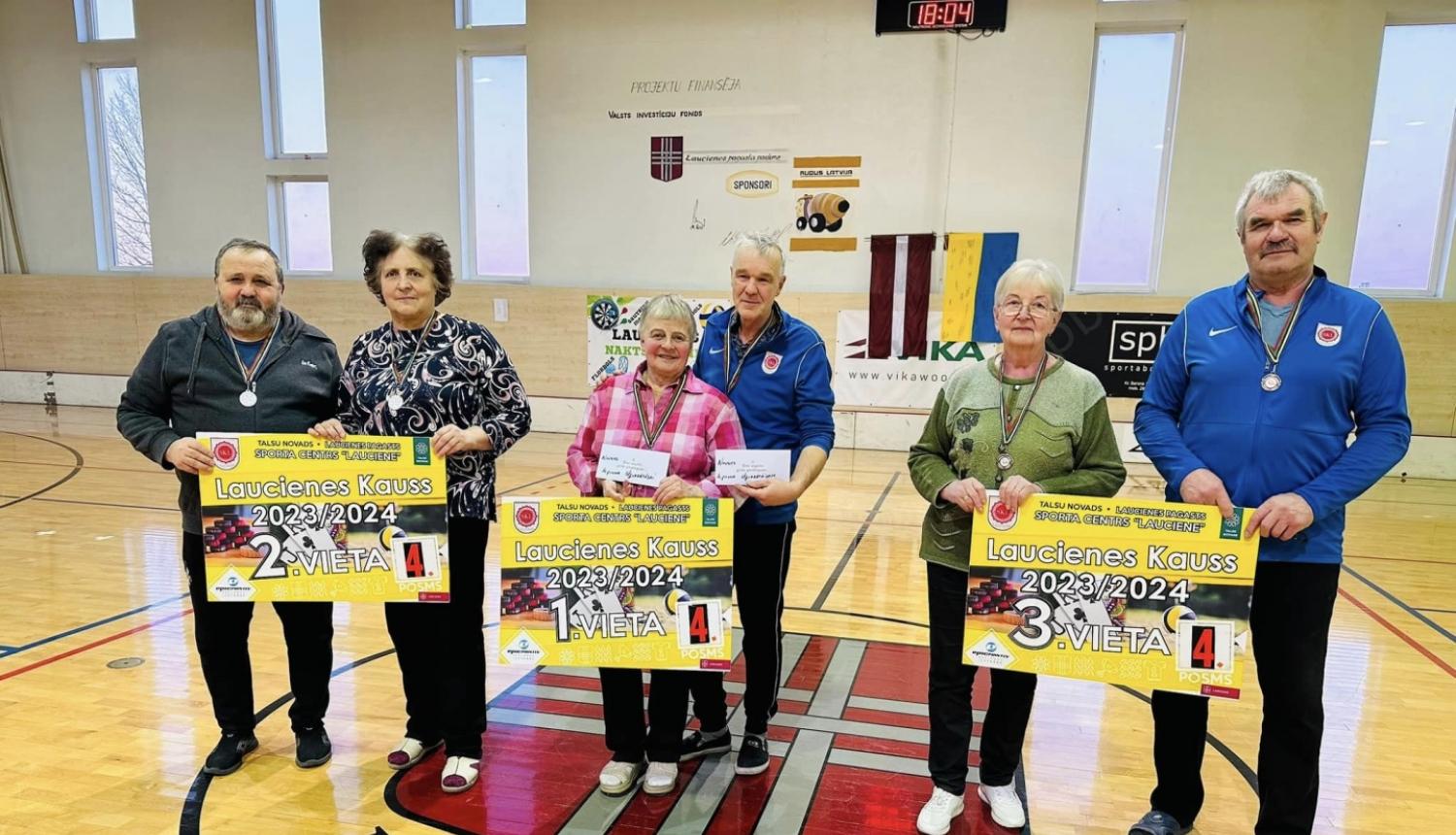 Uzvarētāji novusā