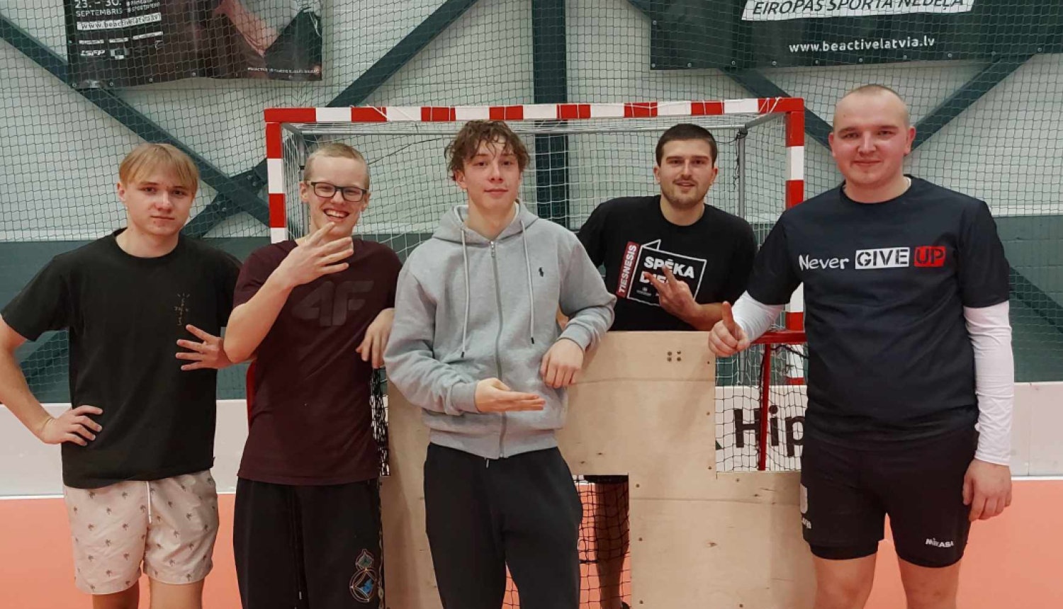 Mērsraga meistarsacīkšu florbolā trešais posms. Uzvarētāji