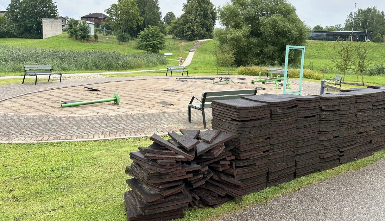 Āra trenažieru atjaunošana