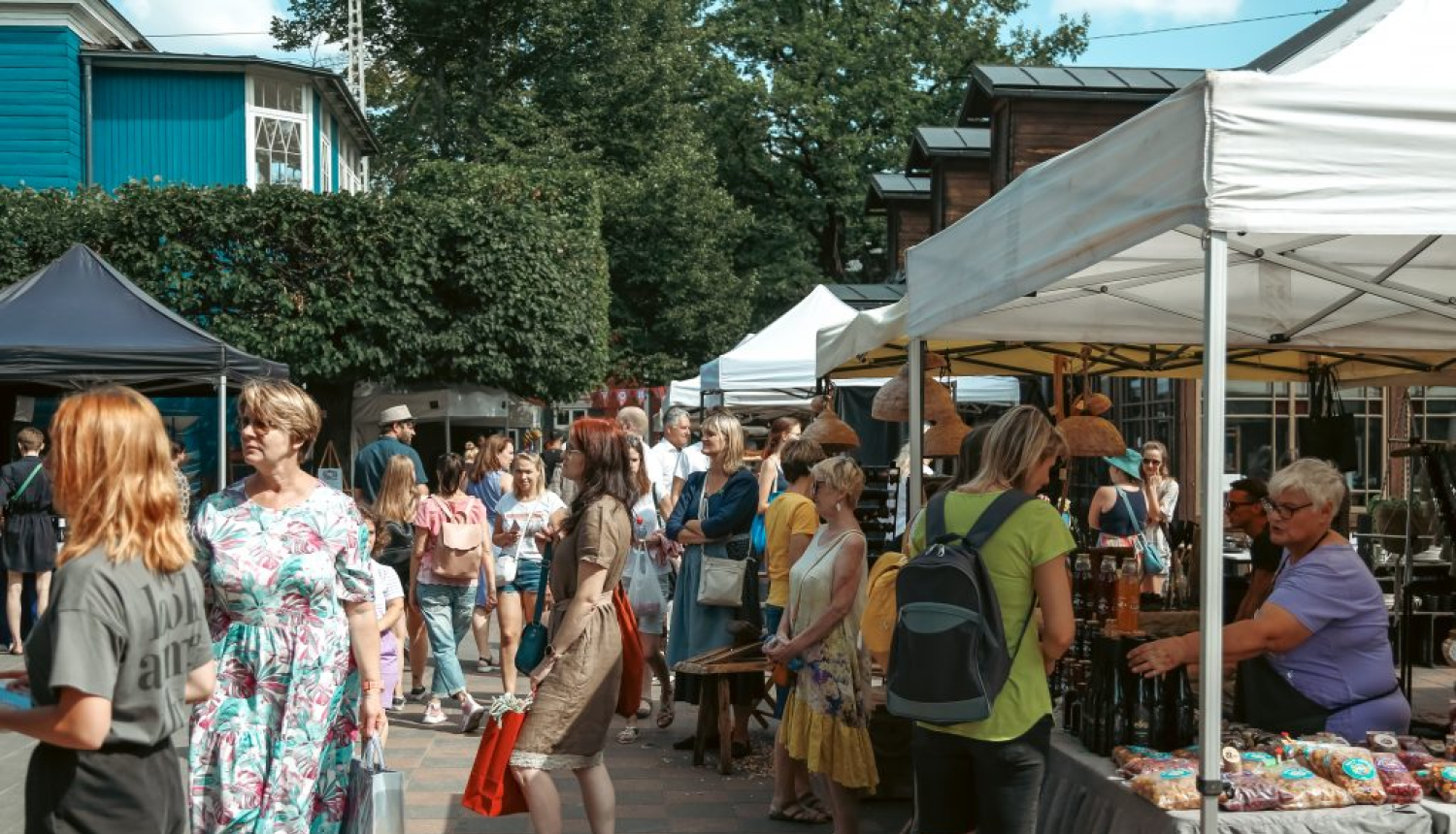 kalnciema kvartāla apmeklētāji