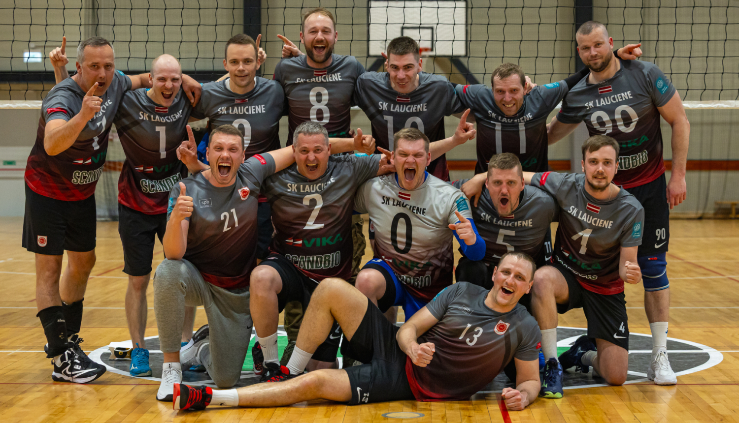SK Laucienes volejbolisti triumfē Tukuma novada atklātajā čempionātā volejbolā