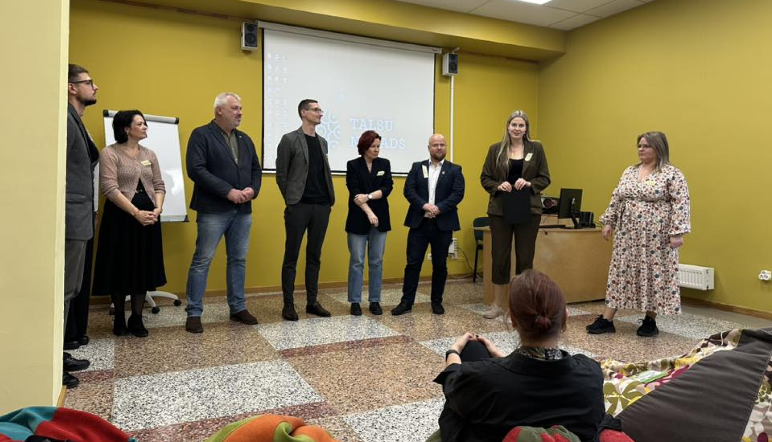 Talsu novada jaunieši prezentē attīstības idejas projekta „Domnīca” noslēguma pasākumā