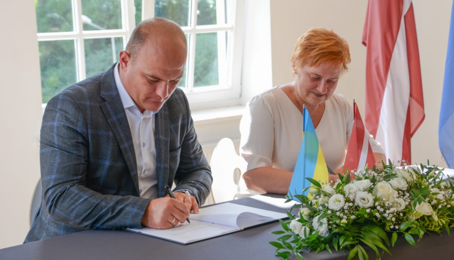 tiek parakstīts starptautiskās sadarbības līgums ar Čortkivas pilsētu Ukrainā