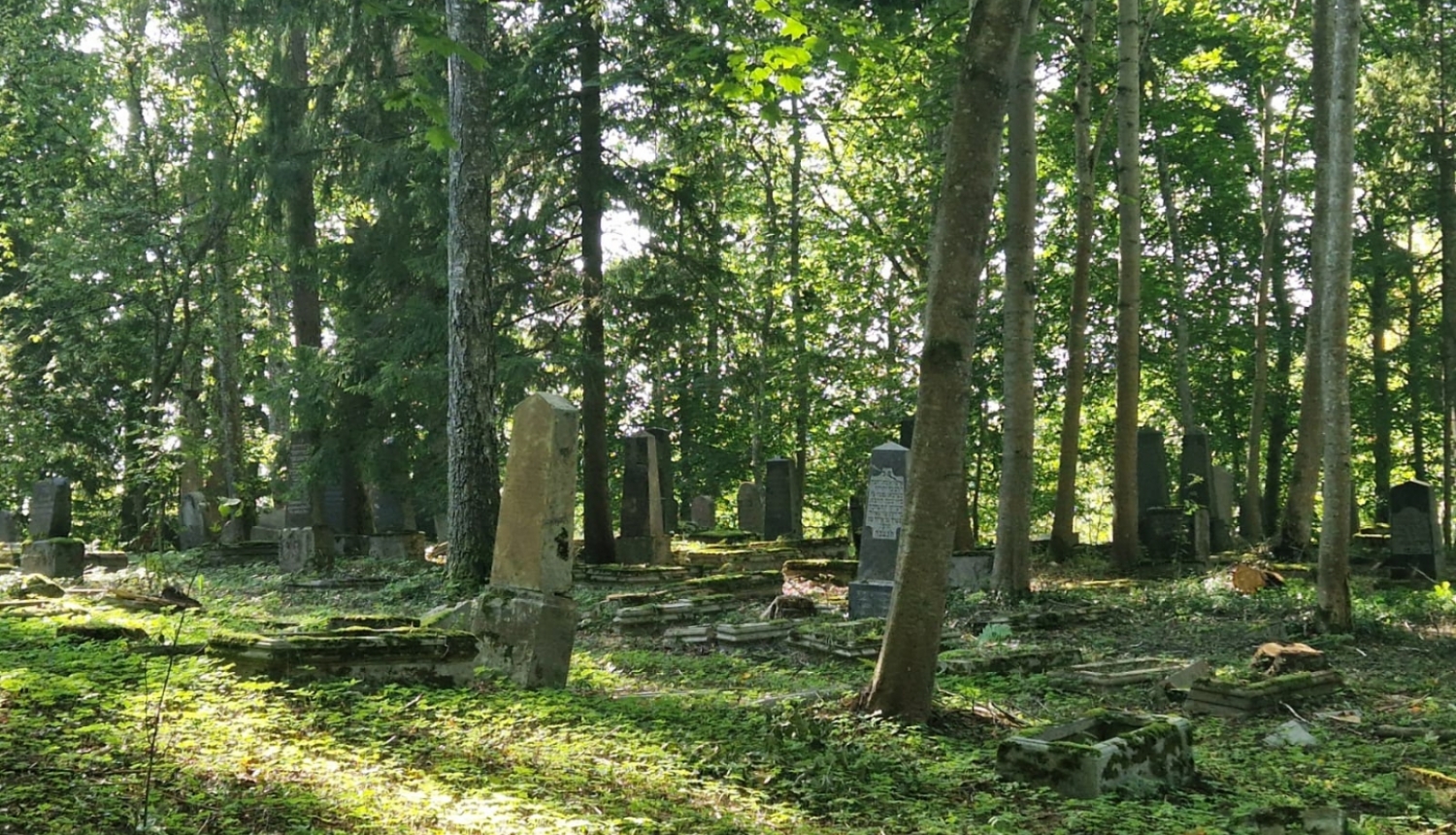 Ebreju kapi