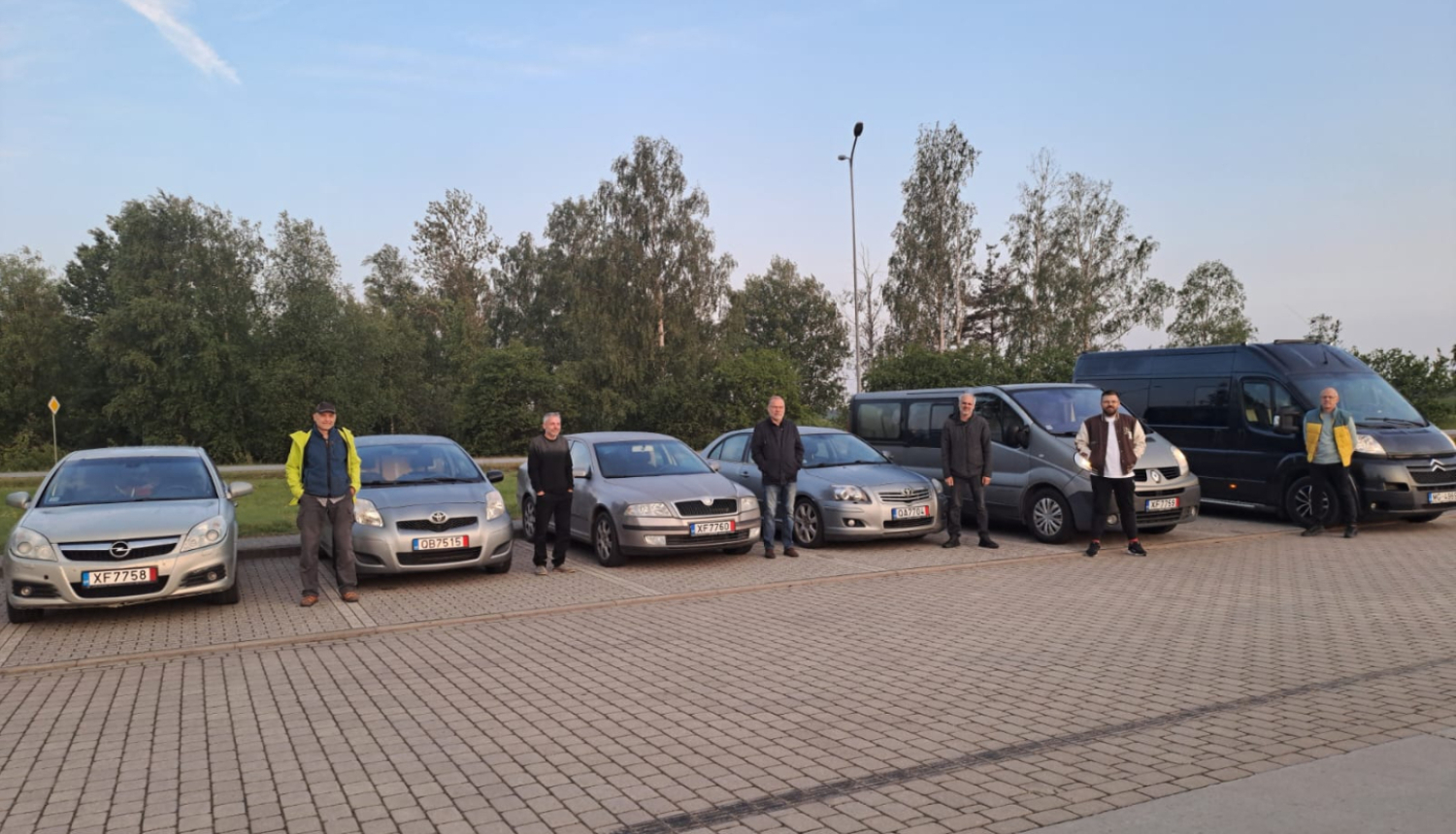 ziedotie auto