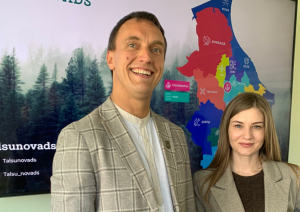 Talsu novada domes priekšsēdētājs ar Čortkivas mēra vietnieci Aļesju Vasiļčenko